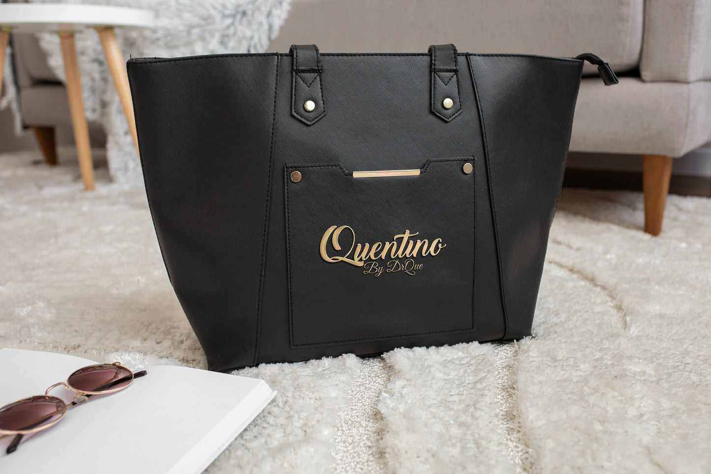Quentino Tote Bags
